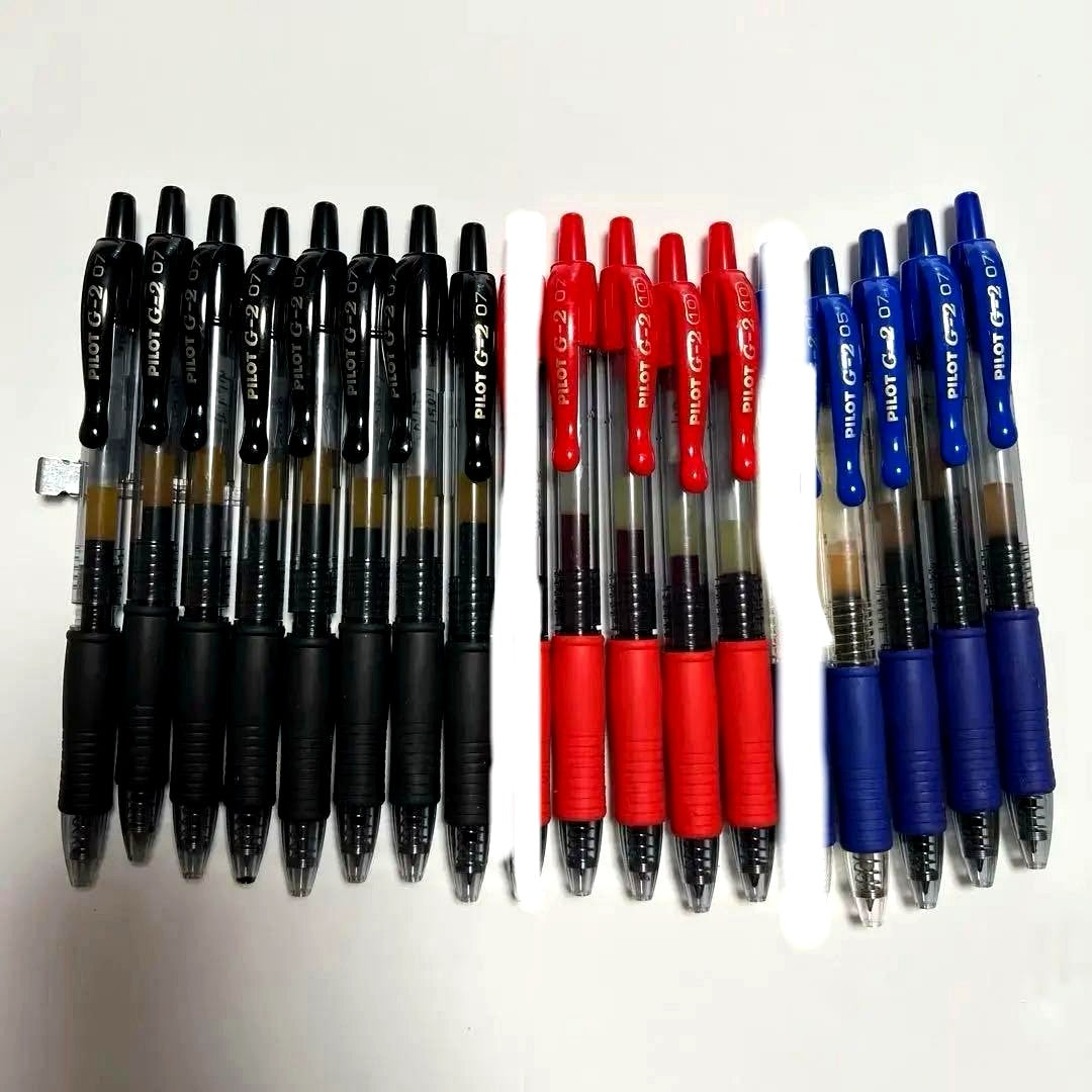 Pilot G-2 gel ballpoint pen set with 16 pens in black, red, and blue ink with rubber grips