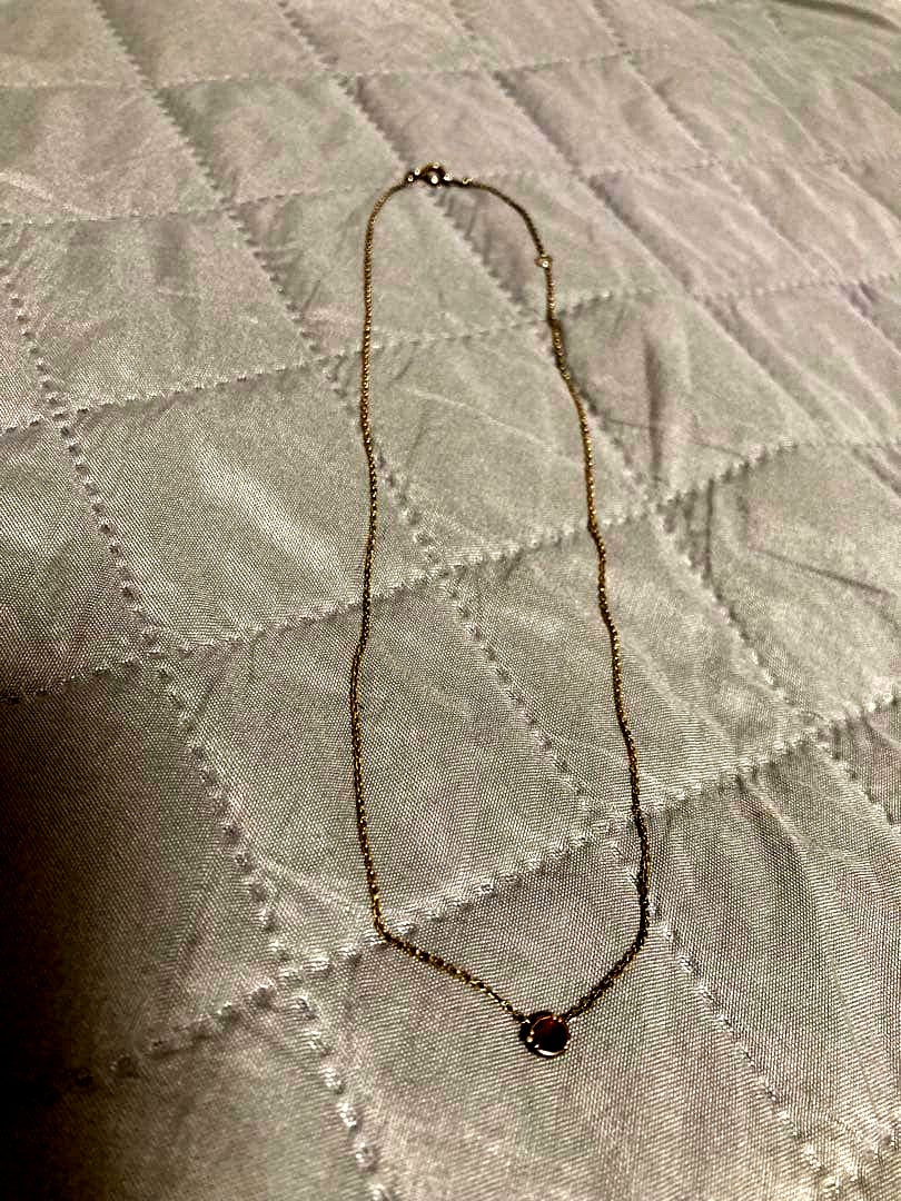 agete Necklace in used condition displayed with original box elegant and stylish design