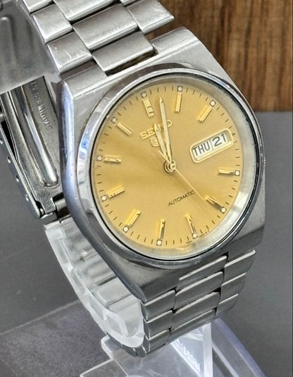 SEIKO 7S26-0520 Automatic Men's Watch — Japanese