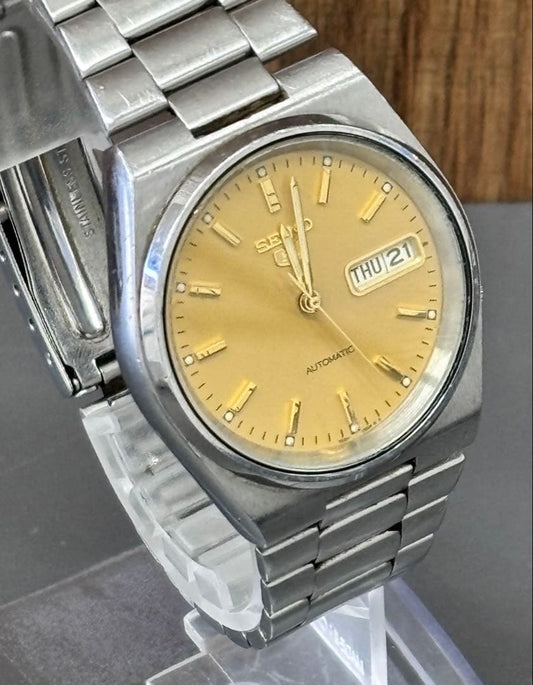 SEIKO 7S26-0520 Automatic Men's Watch — Japanese