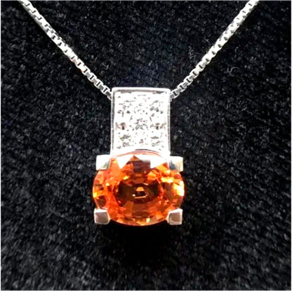 Pt Garnet Diamond Pendant Necklace Tasaki with 2.33ct spectral garnet and 0.11ct diamond on Venezia chain