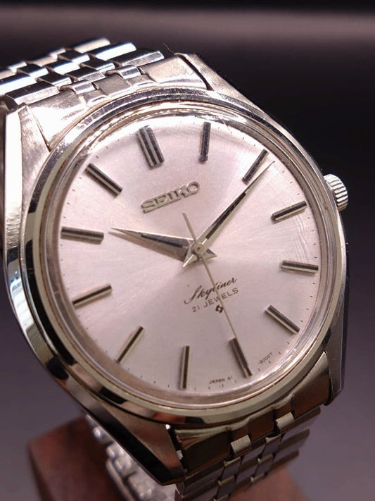SEIKO 6100-8000 Manual Men's Watch — Japanese