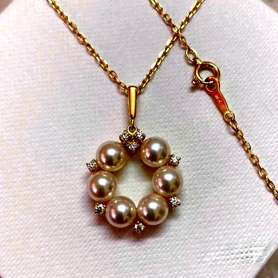 Mikimoto K18 yellow gold necklace with pearl and diamond circle motif design