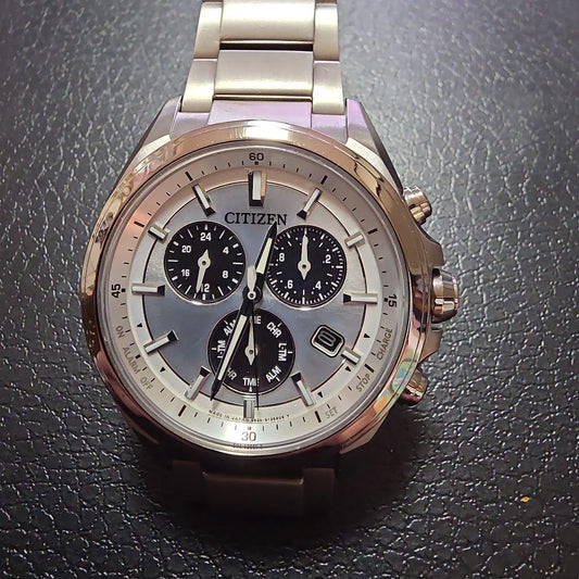 Citizen V157-0BX0 Solar Men's Watch — Japanese