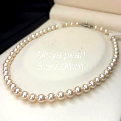 Aqoya pearl necklace with white Akoya pearls sized 6.5-7.0mm on 40cm strand weighing 24 grams