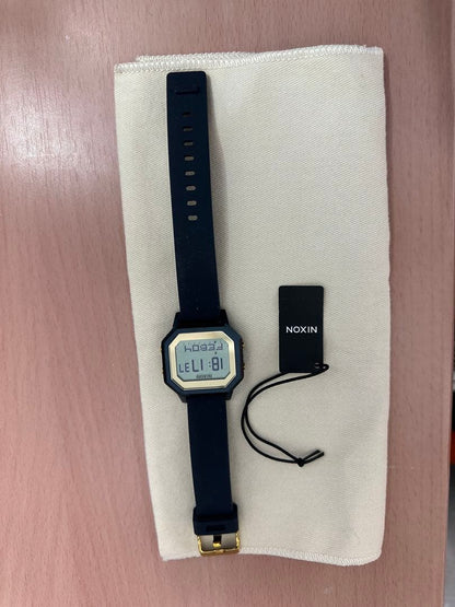 NIXON Siren S Digital Men's Watch — Japanese