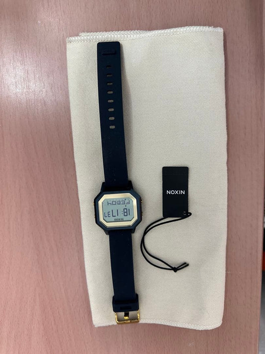 NIXON Siren S Digital Men's Watch — Japanese