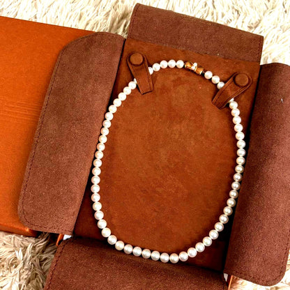 Mikimoto pearl necklace with 6.5-7.0mm pearls on 42 cm K18 gold chain with box and pouch