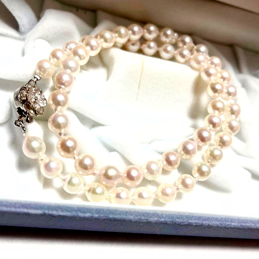 Terì Strong Akoya pearl necklace featuring 6.5-7.0mm teardrop pearls on a 44.5cm chain