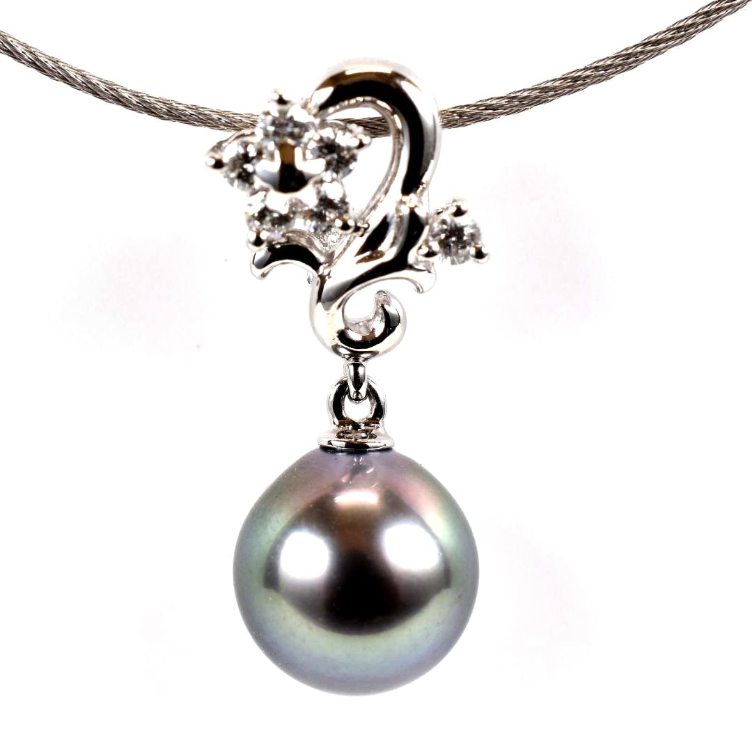 Tasaki necklace with one 9.3mm black pearl and six diamonds on white gold platinum chain