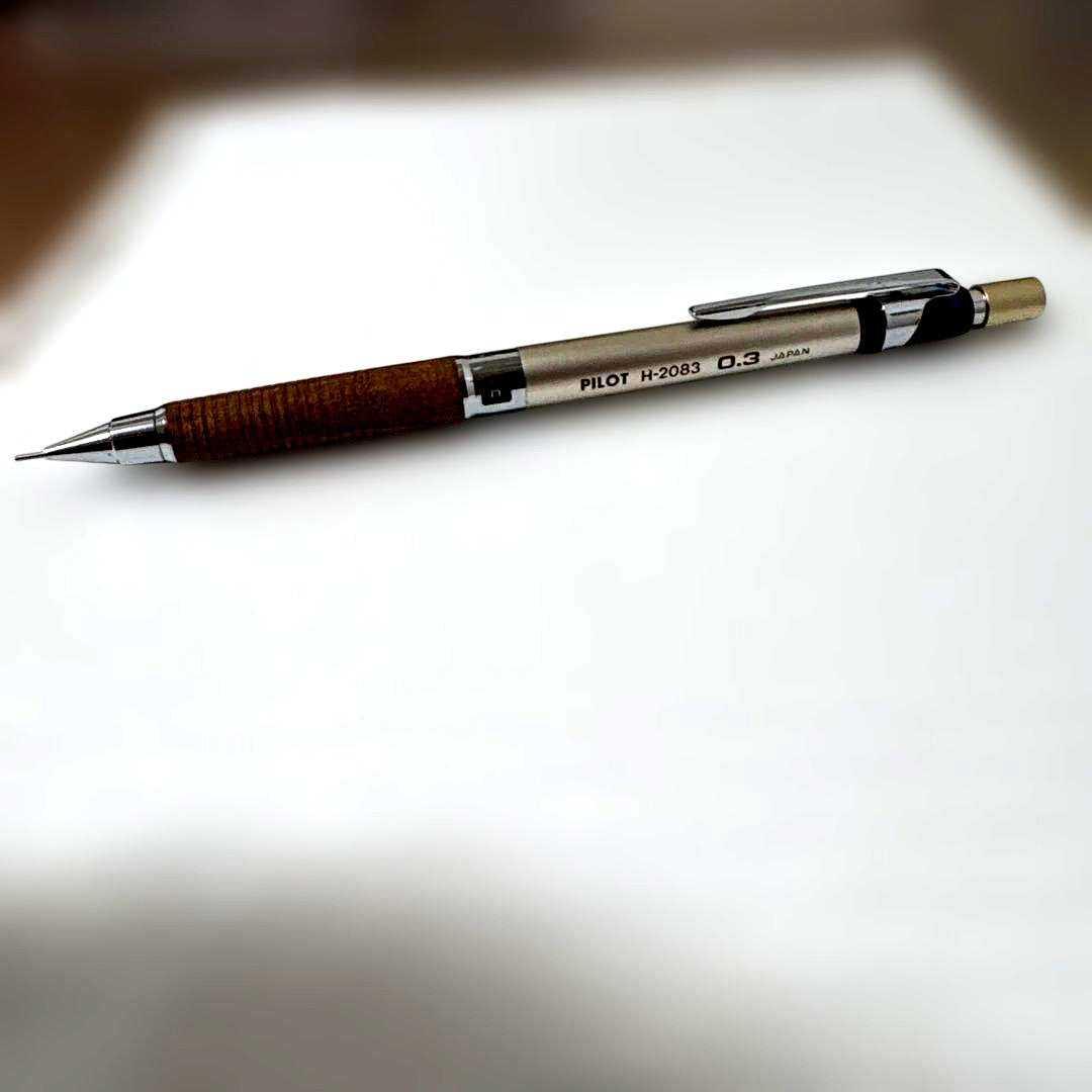 PILOT H-2083 0.3mm fineliner pen with fine tip and blue barrel shown on white background