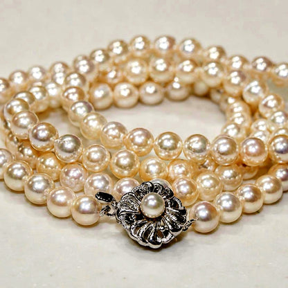 Akoya pearl long necklace with 7.0-7.22 mm pearls measuring 84 cm, displayed on a white background