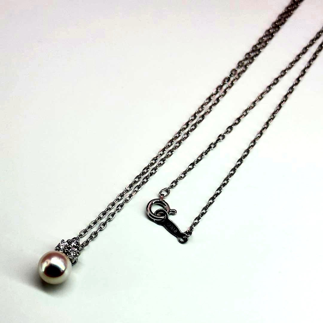 Mikimoto K18WG necklace featuring 6.7mm diamond pearl, 39cm length, displayed on white background