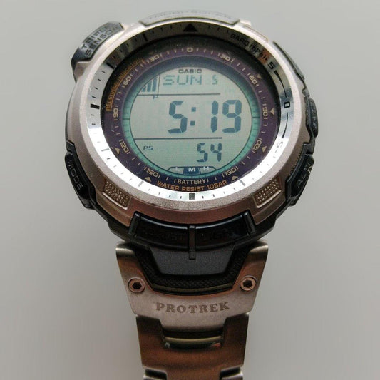 CASIO PRG-600Y-1A Solar Men's Watch — Japanese