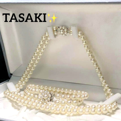 Two-strand long Tasaki Akoya pearl necklace with matching bracelet, pearls approximately 5.5-6.0mm, silver clasp