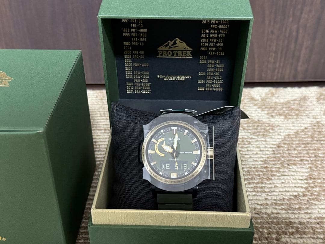 CASIO PRG-30周年モデル Solar Men's Watch — Japanese