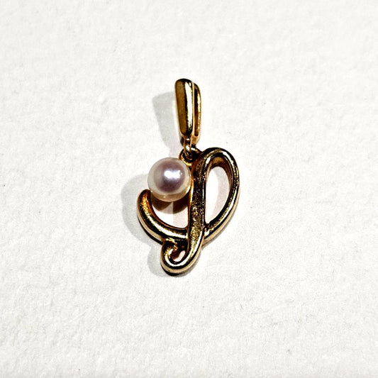 Mikimoto 1465 yellow gold necklace top with 3.5mm pearl, 1.5 cm length, 0.8 cm width, no chain