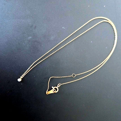 K18 gold diamond necklace with 0.05ct diamonds, 40 cm length, elegant design in gold color
