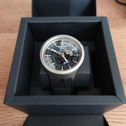 swatch SB07S105 Quartz Men's — Japanese