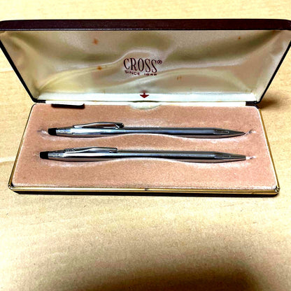 Two CROSS 0.5mm mechanical pencils in brown case Japan import set