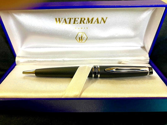 Waterman Paris Vintage Expert ballpoint pen in matte black with palladium-plated trim and stainless steel nib