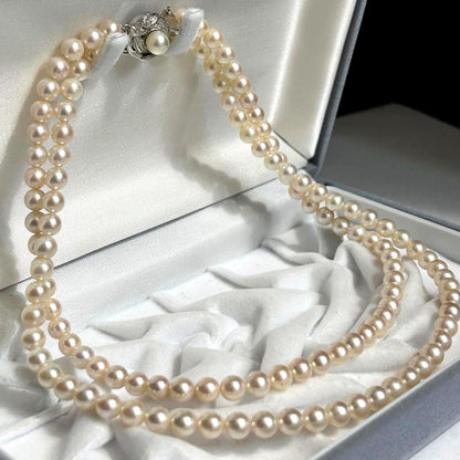 Two-strand Akoya pearl necklace with 6.0-6.5mm pearls measuring 41.5cm in length