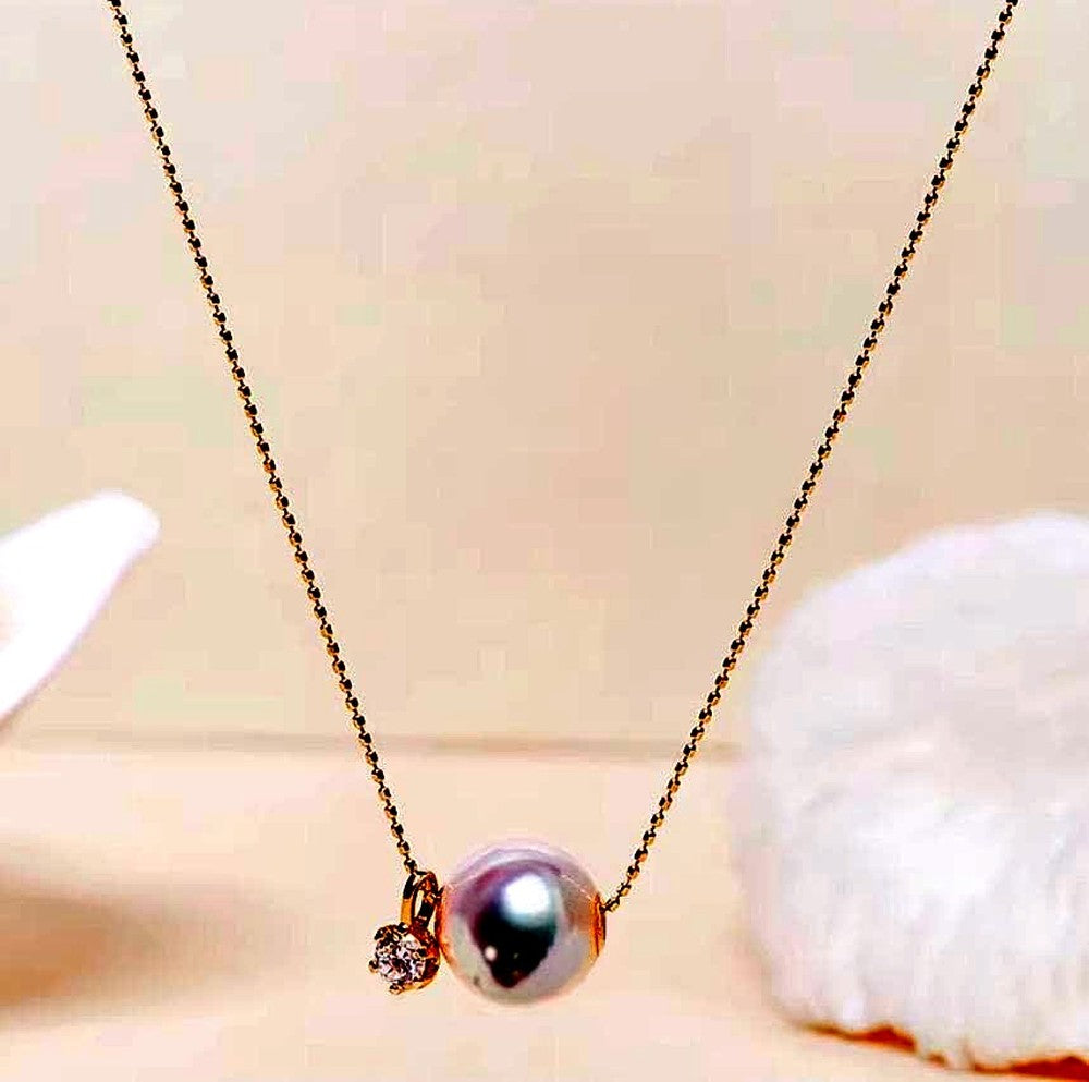 Law K18YG Akoya pearl necklace pendant with diamond and 45cm Chopin chain, pearl size 8-9mm
