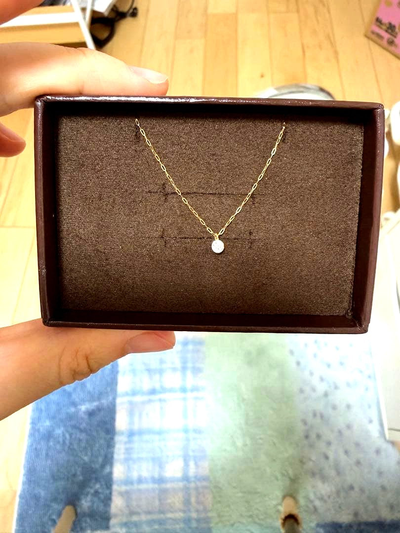 agete K18 gold necklace with 0.1ct diamond pendant on 45cm chain