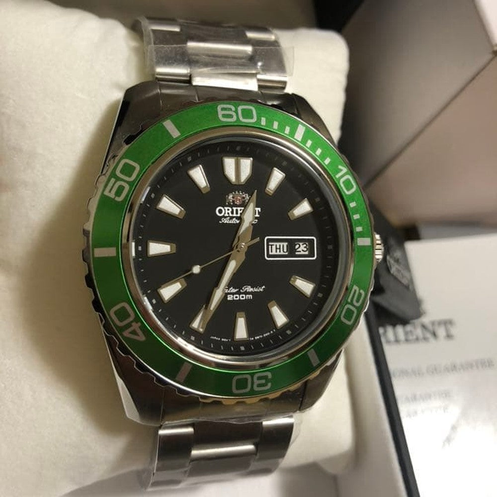 ORIENT Submariner Makro XL Green Bezel Automatic Men's Watch — Japanese