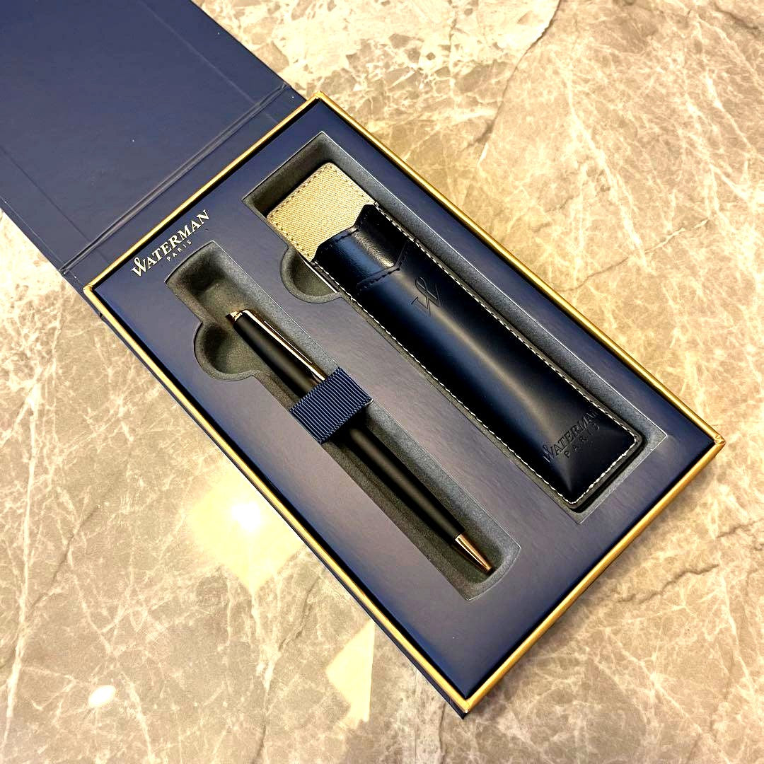 WATERMAN Metropolitan ES Ballpoint Pen in matte black finish with metal clip and retractable tip