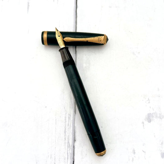 PILOT 14K gold fountain pen model 8063 made in Japan shown with cap on
