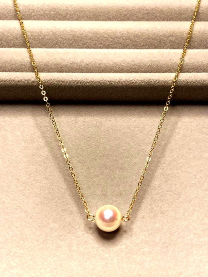14KGF Akoya pearl necklace featuring a single 8mm pearl on a 42.5cm gold filled chain with clasp and 14K mark