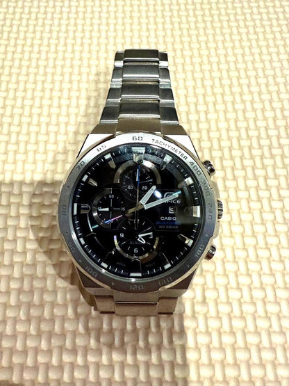 Casio EFR-541 men's wristwatch secondhand non-functional with black dial and stainless steel band