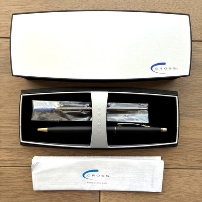 Cross Classic Century black matte ballpoint pen with refill and carrying case from Japan