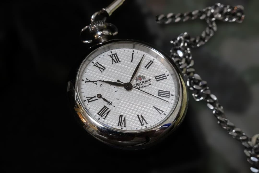 ORIENT 機械式手巻きローマン Manual Men's Watch — Japanese