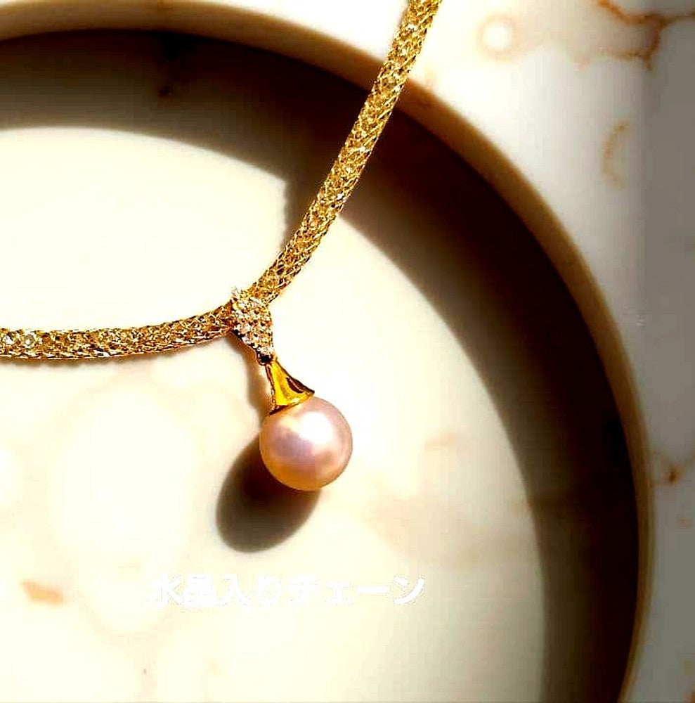 Akoya pearl pendant necklace with water crystal and diamond-like stones on stainless mesh chain