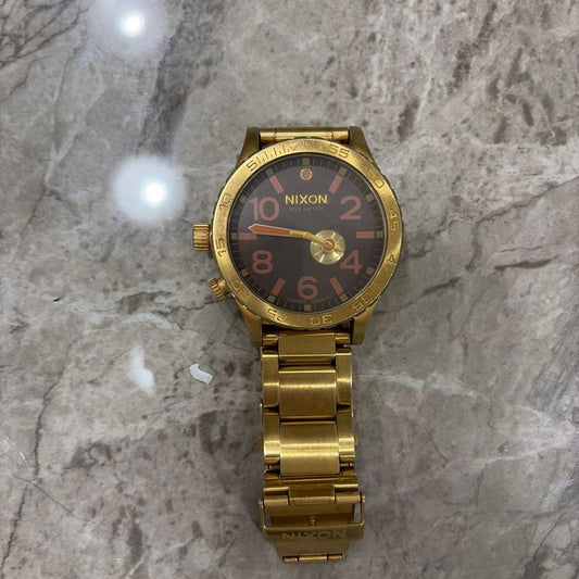 NIXON 51-30 ゴールド Quartz Men's Watch — Japanese
