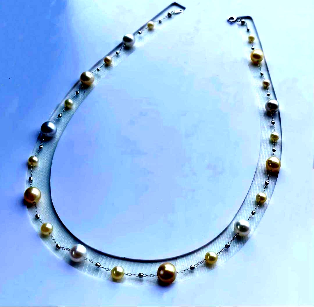 White Queen Pearl Golden Queen Pearl Akoya Pearl Station Necklace with 7.5-8mm and 4.5-5.5mm pearls
