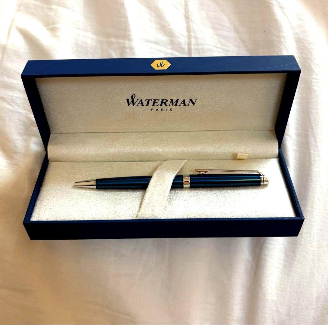 Waterman Metropolitan Essential Metallic Blue ballpoint pen with sleek metallic finish shown caseless