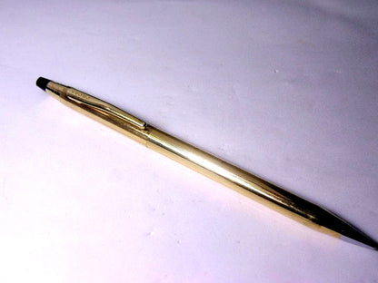 Gold plated Kuro Cross Classic Century mechanical pencil with 0.5mm lead