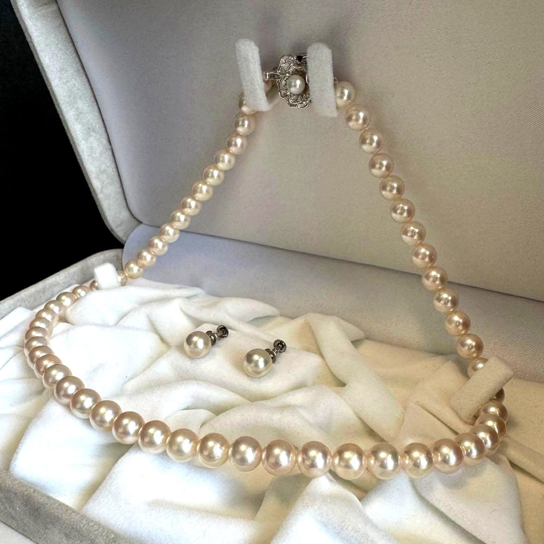 Akoya pearl necklace and earring set with 7.4mm white to pink pearls and silver SV925 metal fittings