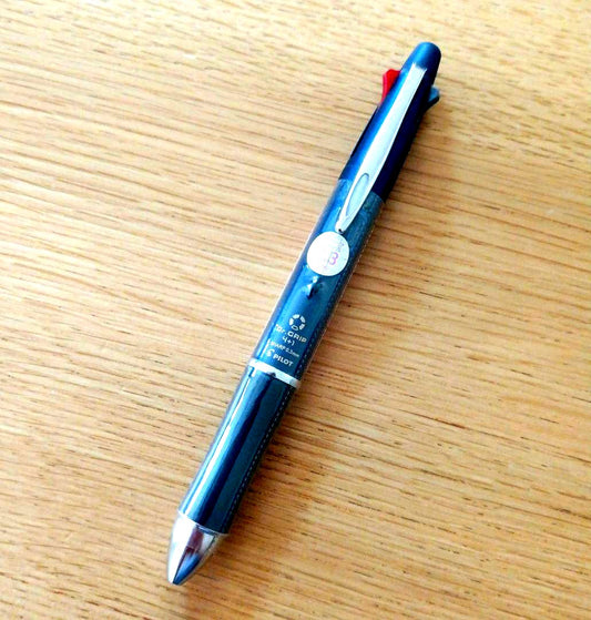 Pilot Dr. Grip 4+1 multifunction pen in blue and black with four ink colors and a mechanical pencil