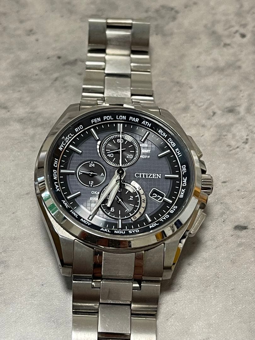 Citizen V157-0BX0 Solar Men's Watch — Japanese