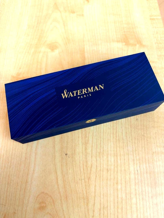 Waterman Metropolitan Essential ballpoint pen in blue with silver trim and included dedicated case