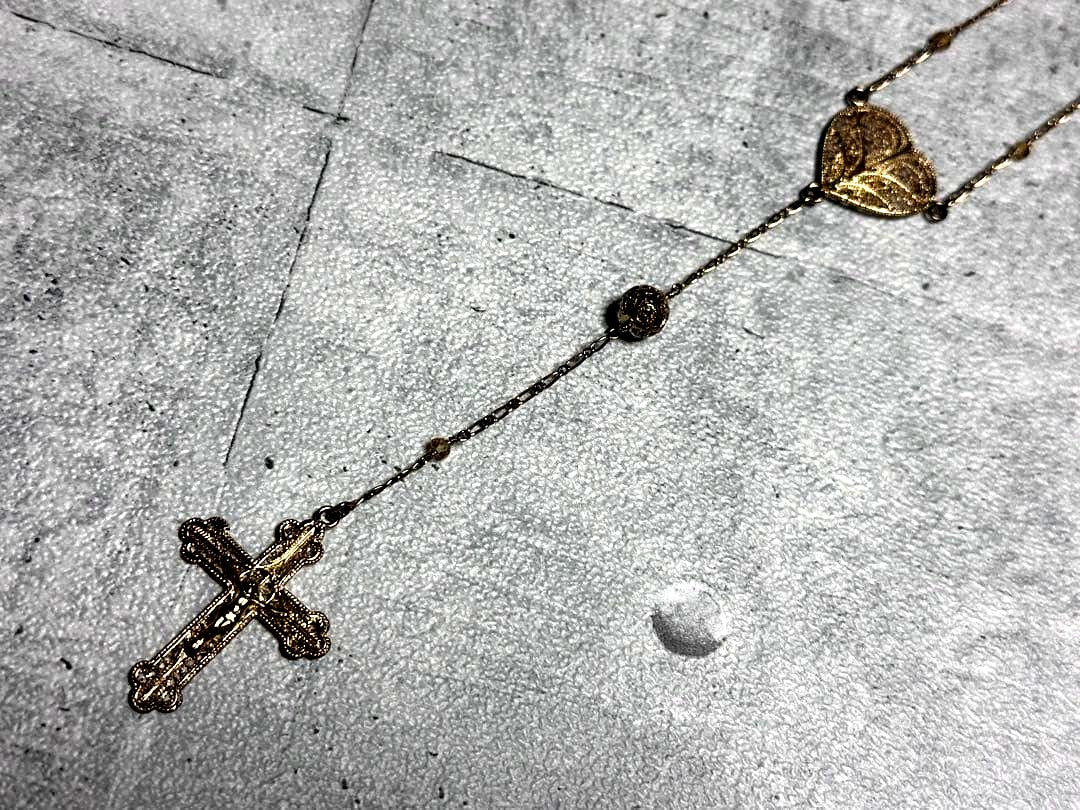 Agete Cross Heart Necklace Silver 925 model 384 with 71.5 cm chain displayed on white background
