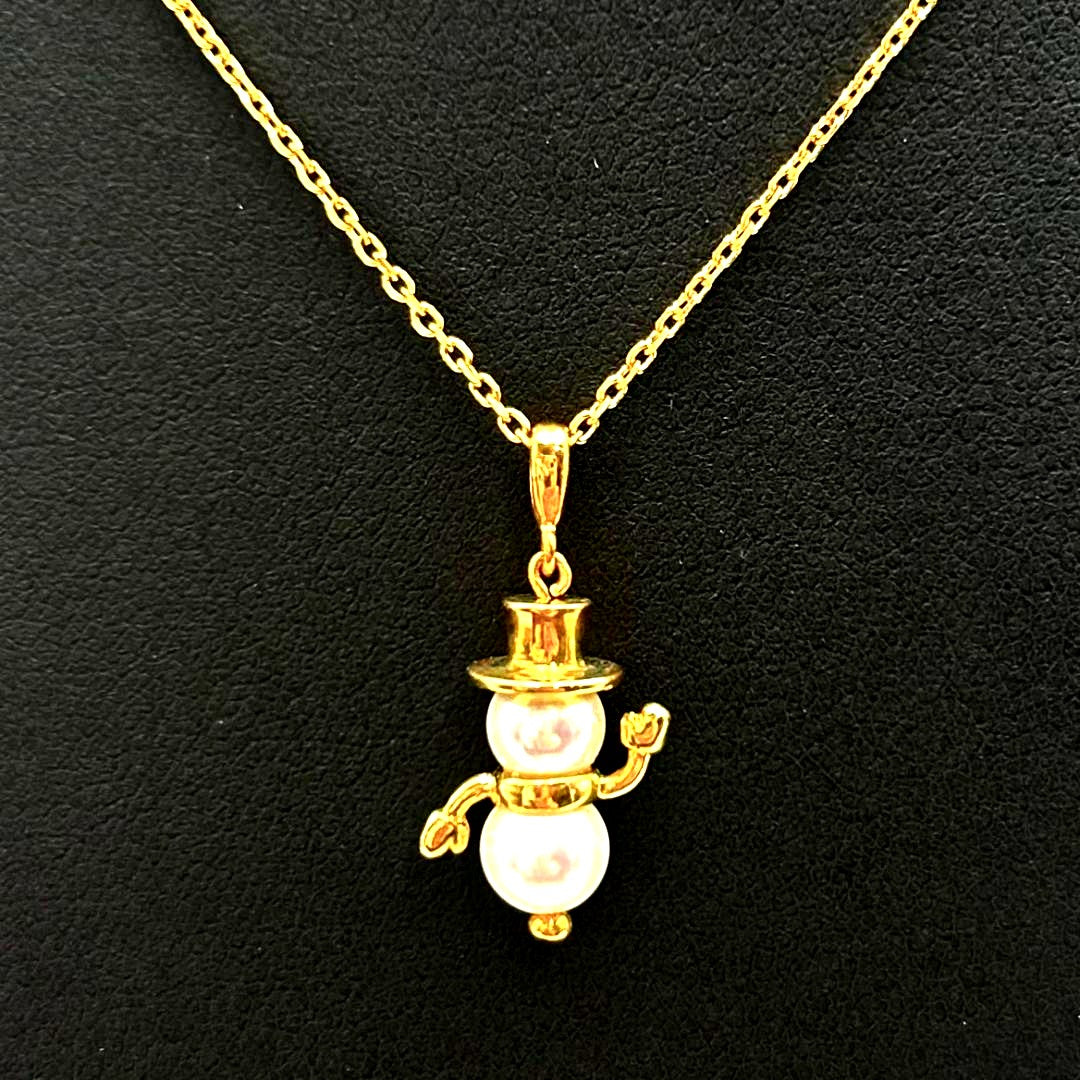 MIKIMOTO Pearl Snowman Necklace with K18 gold and Akoya pearls on a 39 cm chain