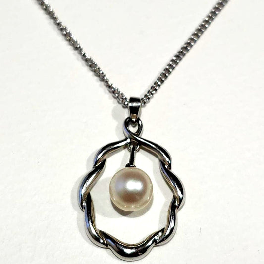 1367 Mikimoto Pearl Necklace with 7mm pearls on 42cm silver chain