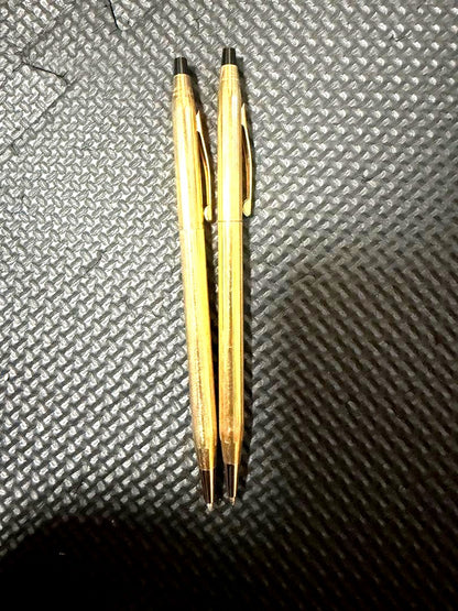 Vintage Cross 1/20 10KT Gold Filled ballpoint pen and mechanical pencil set with vertical line design