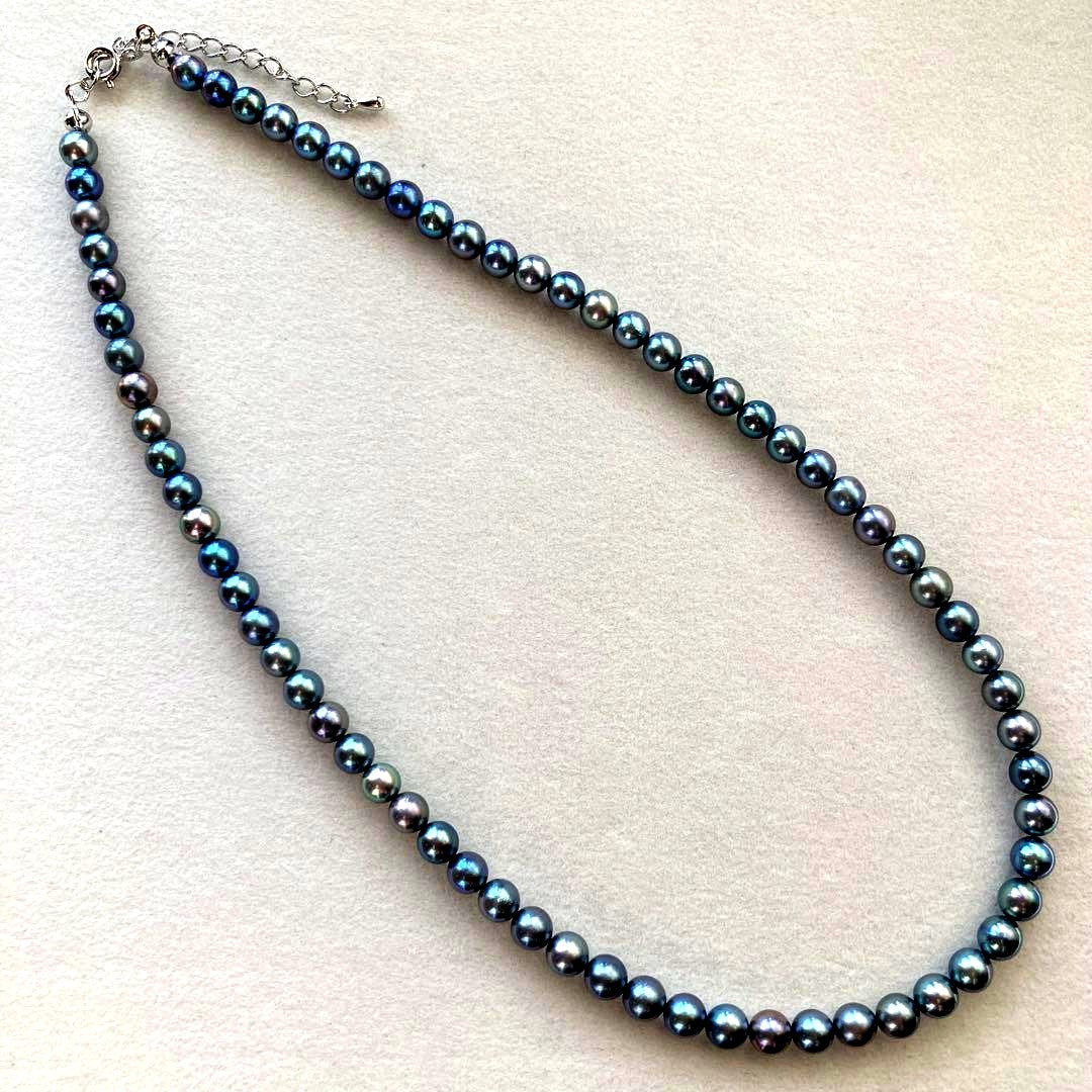 Akoya Pearl Necklace M793 featuring 5.5-6mm pearls with pure rhodium metal fittings, 42cm length plus extender