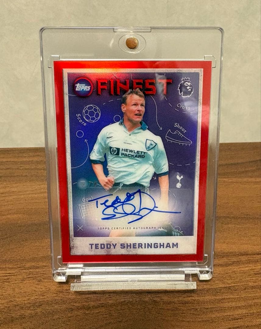World's Limited to 5 Topps Teddy Sheringham Autograph — Japanese